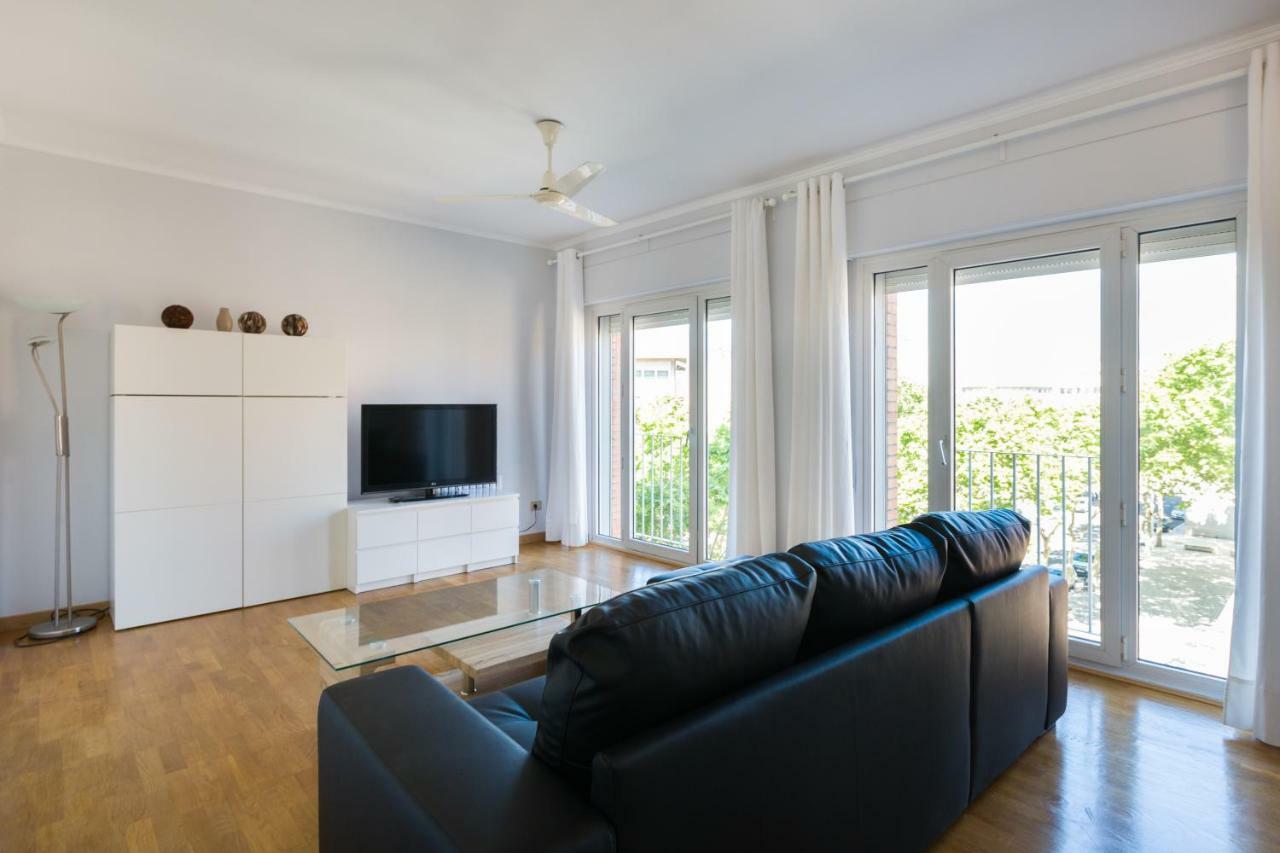 Apartamento céntrico puerto olímpico. Appartamento Barcellona Esterno foto