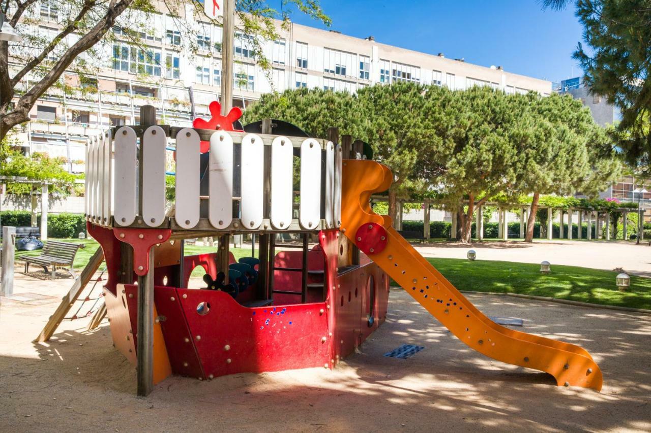 Apartamento céntrico puerto olímpico. Appartamento Barcellona Esterno foto